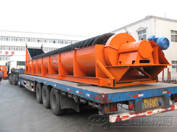 螺旋分級機(jī)發(fā)貨現(xiàn)場