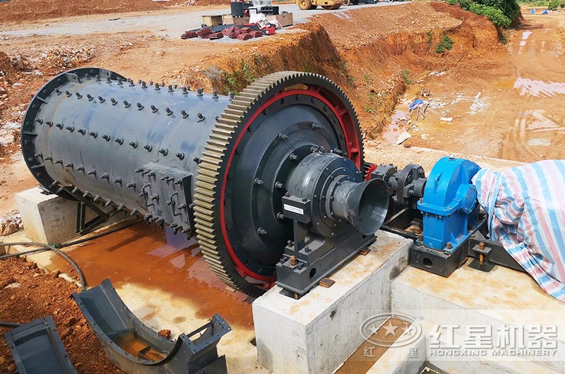 球磨機(jī)工作現(xiàn)場圖片 球磨機(jī)工作現(xiàn)場圖片