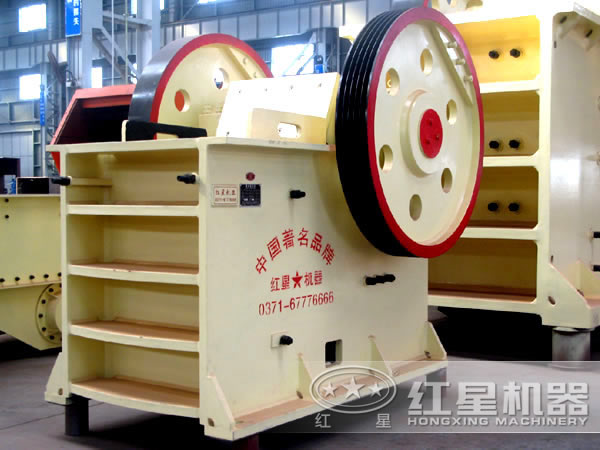 螢石礦破碎機(jī)