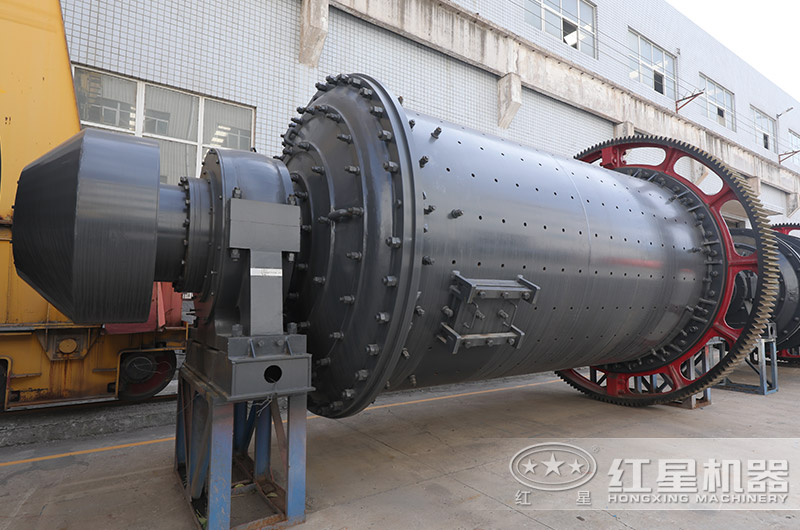 工業(yè)球磨機圖片 工業(yè)球磨機圖片