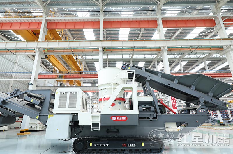 移動履帶碎石機(jī)圖片(單缸圓錐破) 移動履帶碎石機(jī)圖片(單缸圓錐破)