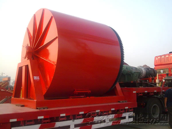 陶瓷球磨機(jī)發(fā)貨現(xiàn)場