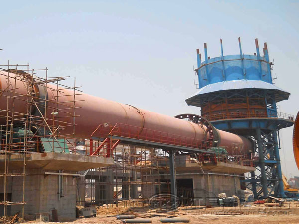 氣燒石灰回轉(zhuǎn)窯安裝現(xiàn)場
