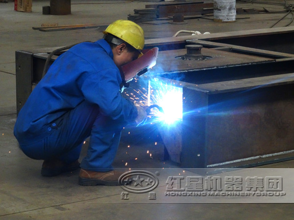 錘式破碎機生產(chǎn)制造