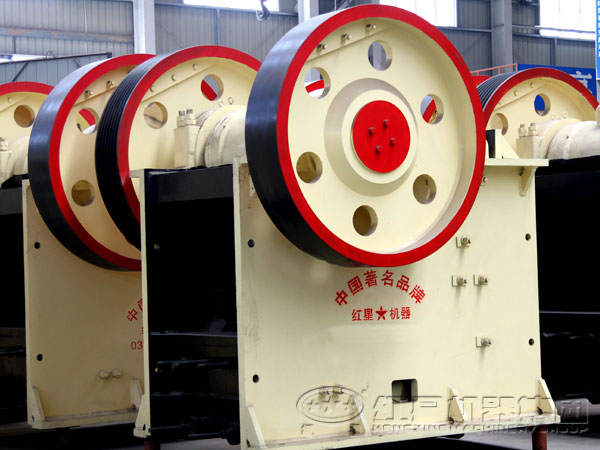 顎式破碎機(jī) 顎式破碎機(jī)