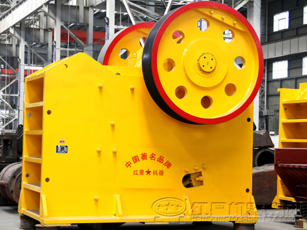 大型顎式破碎機(jī)