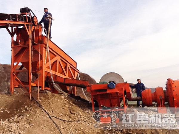 石英砂專用磁選機客戶現(xiàn)場