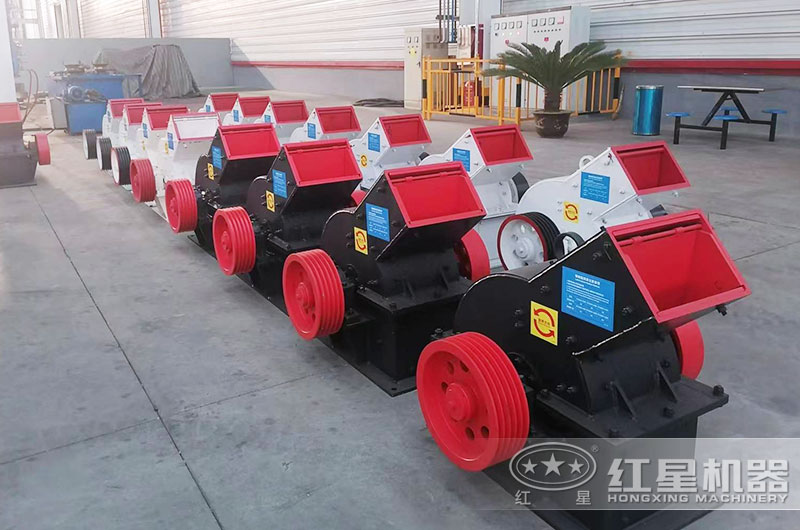 小型錘式碎石粉碎機圖片