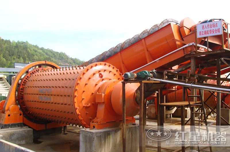 球磨機(jī)與分級(jí)機(jī)搭配工作現(xiàn)場(chǎng)