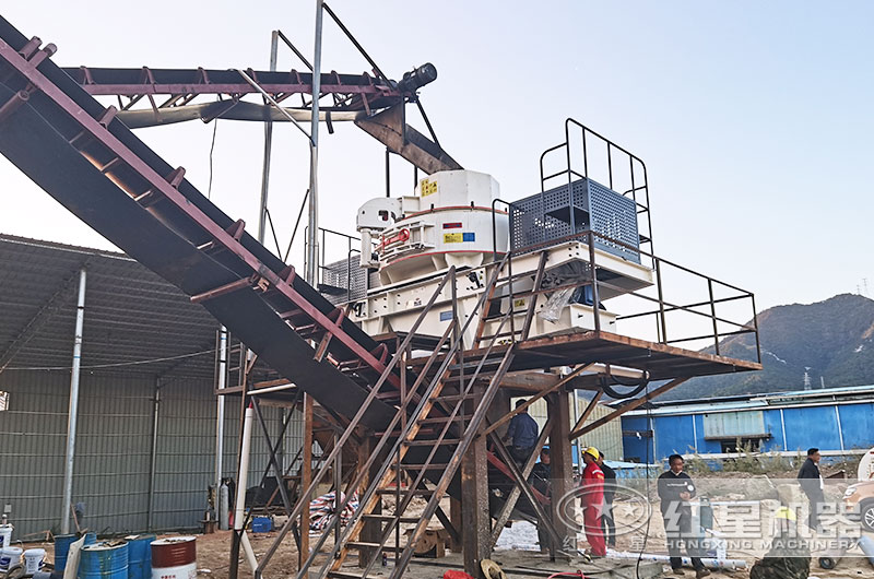 沖擊式制砂機(jī)工作現(xiàn)場(chǎng)圖片 沖擊式制砂機(jī)工作現(xiàn)場(chǎng)圖片