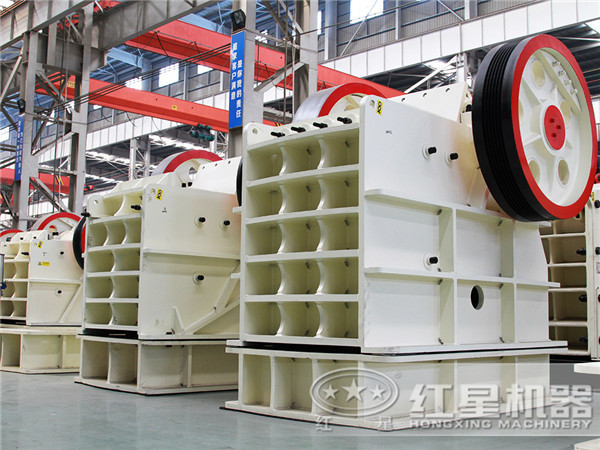 顎式破碎機(jī)生產(chǎn)車間 顎式破碎機(jī)生產(chǎn)車間