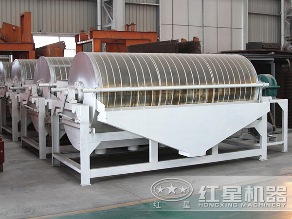 礦石磁選設備生產(chǎn)車間 礦石磁選設備生產(chǎn)車間