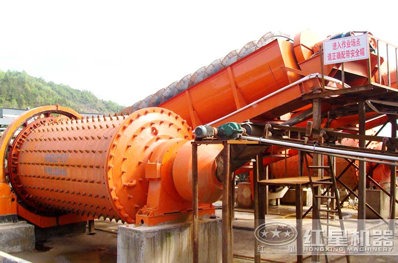 球磨機的加工現(xiàn)場展示
