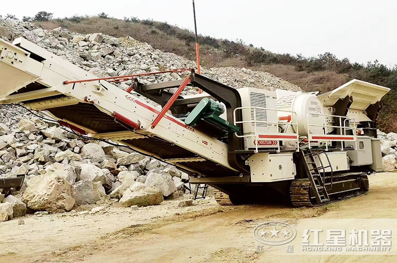 流動砸石篩選一體機現(xiàn)場作業(yè)