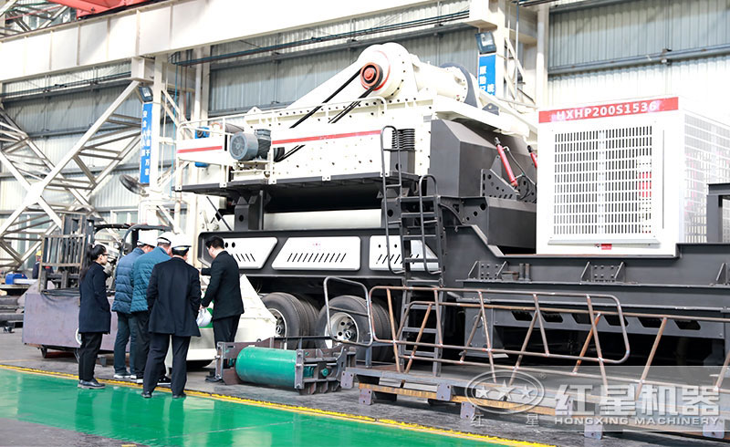 可移動破石機客戶參觀圖 可移動破石機客戶參觀圖