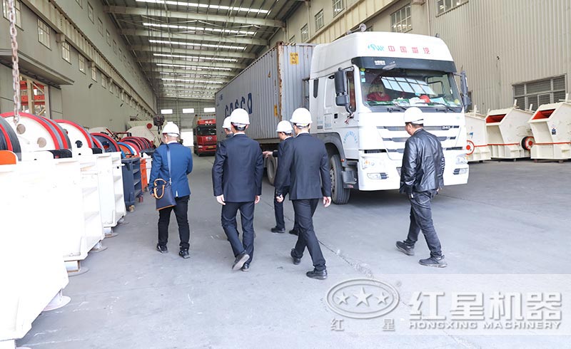 客戶來紅星機器考察設備