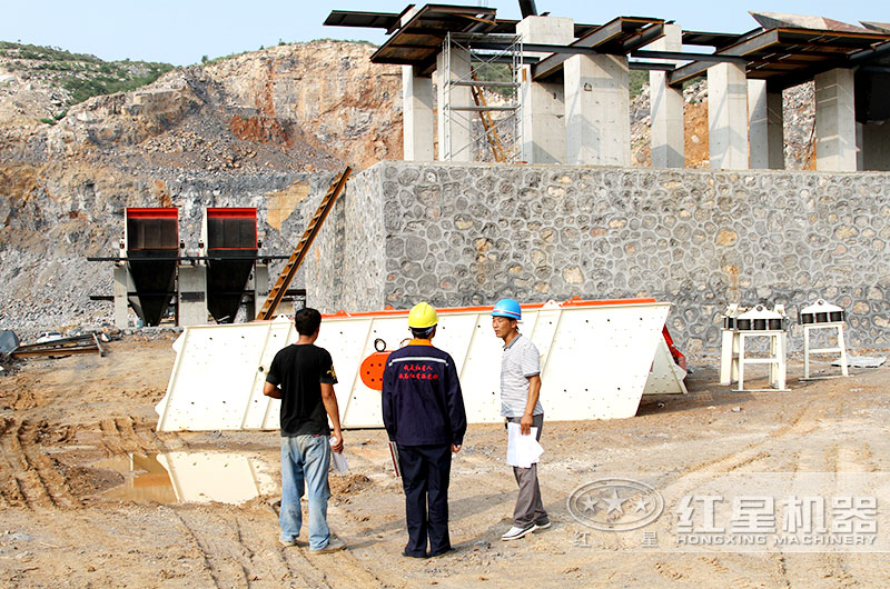 石頭破碎機(jī)安裝時(shí)要專業(yè)人員進(jìn)行指導(dǎo)操作