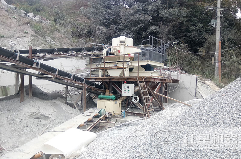 砂石料破碎機(jī)用戶現(xiàn)場 砂石料破碎機(jī)用戶現(xiàn)場
