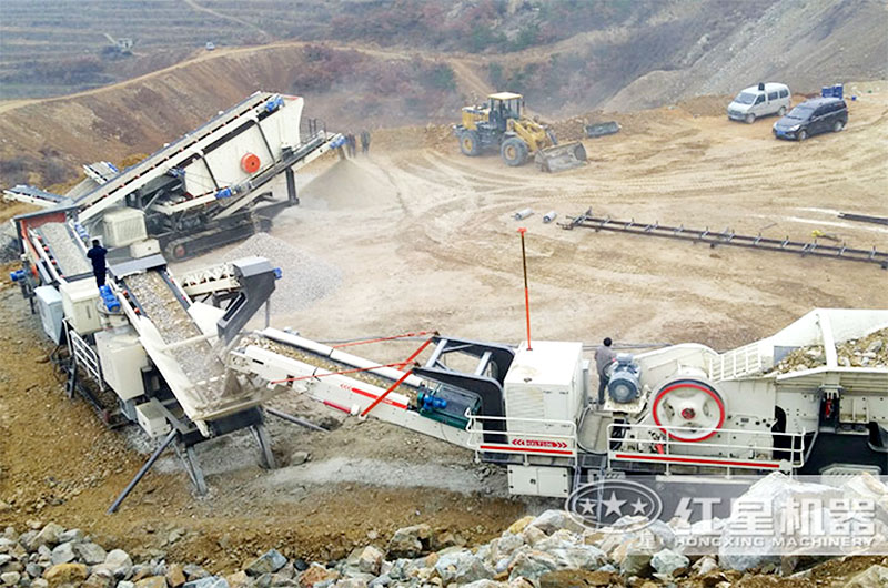 三組合式移動石子破碎機(jī)