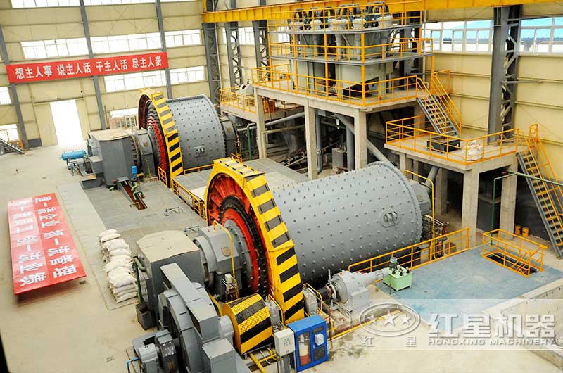 鋼球球磨機(jī)用戶現(xiàn)場 鋼球球磨機(jī)用戶現(xiàn)場