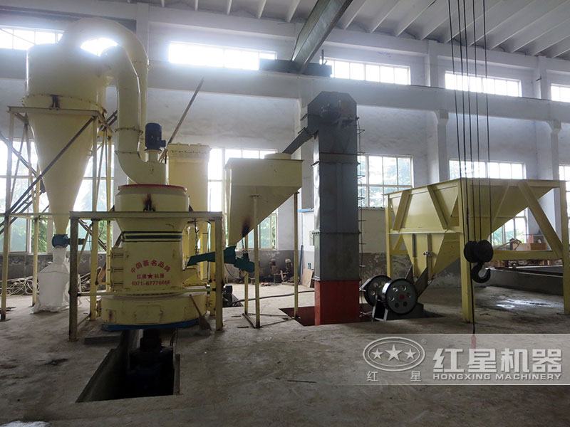 磨粉生產(chǎn)現(xiàn)場實拍 磨粉生產(chǎn)現(xiàn)場實拍