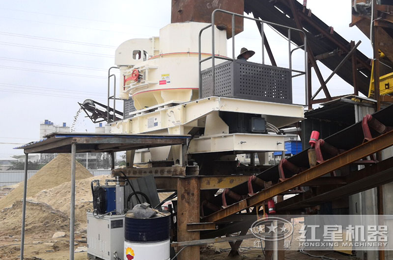 VSI制砂機作業(yè)現(xiàn)場 VSI制砂機作業(yè)現(xiàn)場