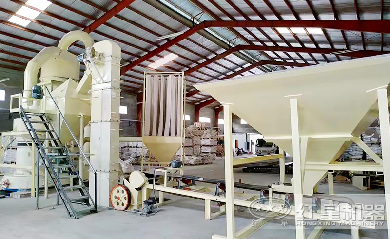 雷蒙磨粉機現(xiàn)場安裝圖 雷蒙磨粉機現(xiàn)場安裝圖