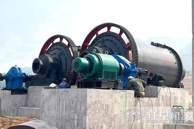 濕式球磨機生產現場 濕式球磨機生產現場